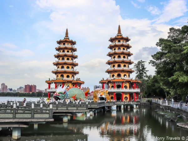 Dragon and Tiger Pagoda, Kaohsiung