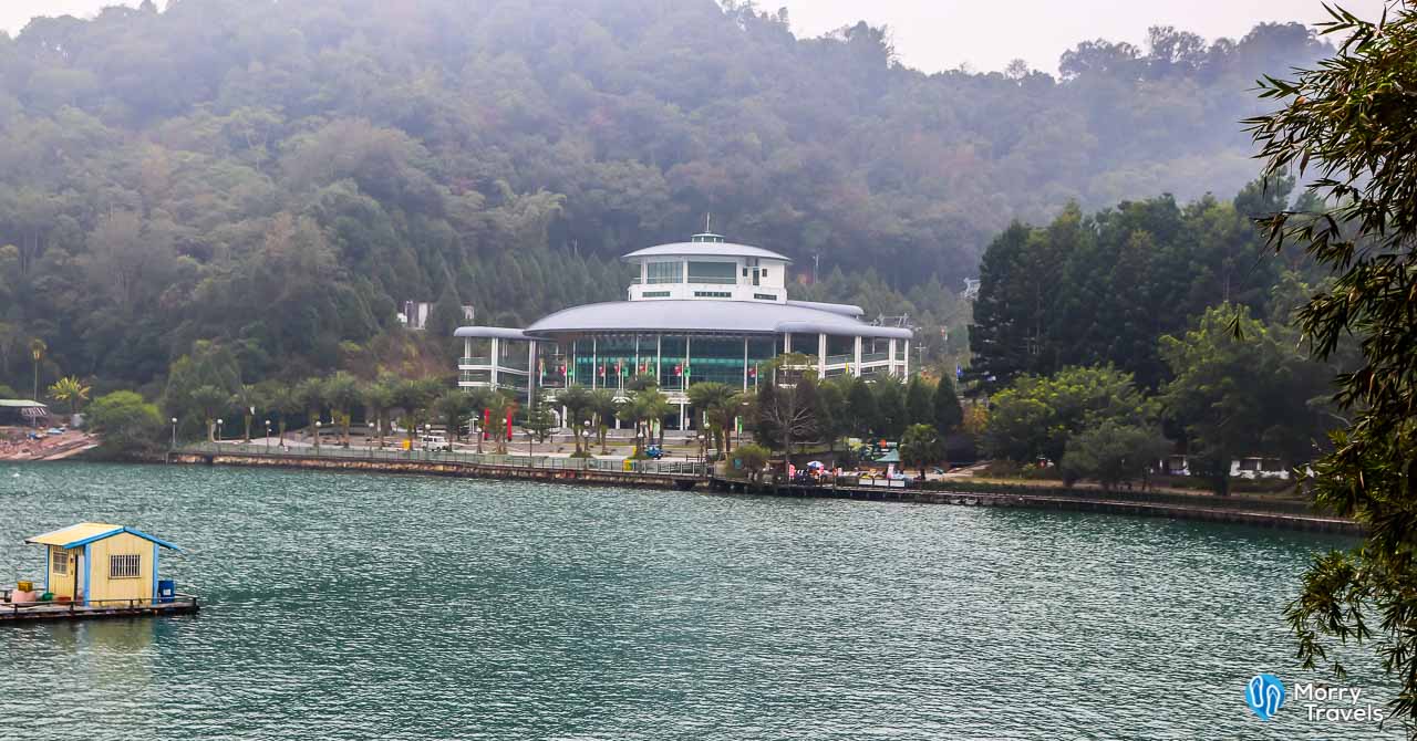 Best and Cheapest Ways to Tour Sun Moon Lake Taiwan (日月潭)